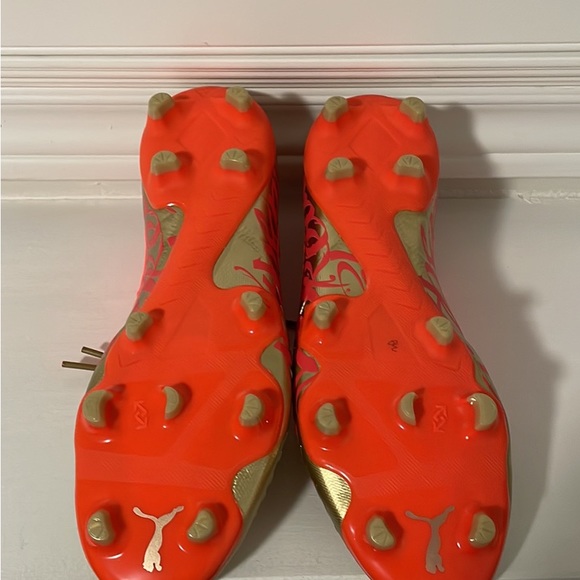 brand new , neymar jr z 2.5 cleats never worn - Picture 4 of 5